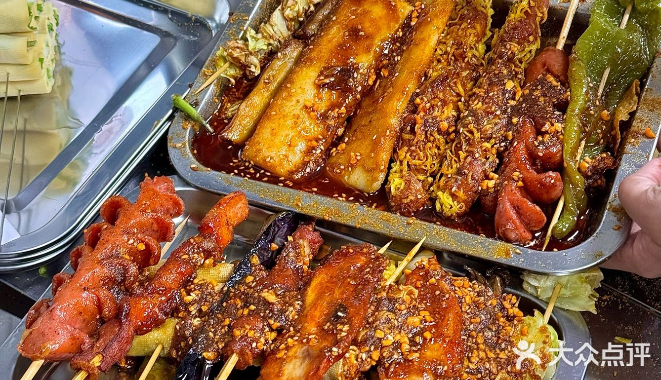 从北京到沈阳900公里，电车、夜市与人间烟火