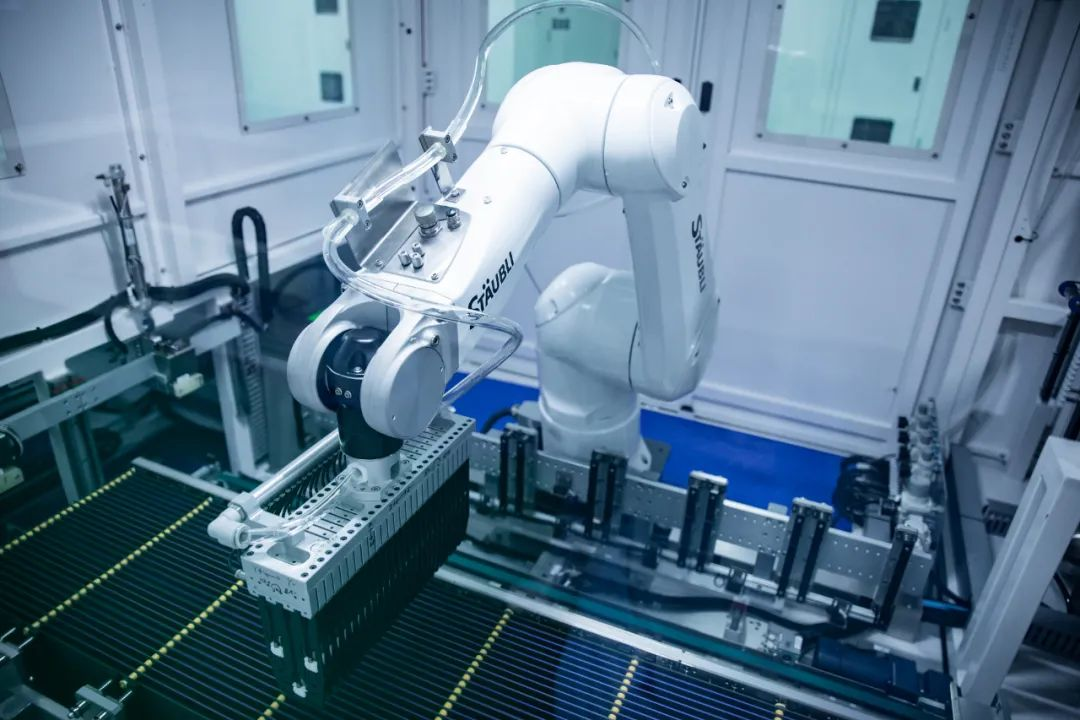 ST逸飞获得发明专利授权：“一种动力电池自动生产线”