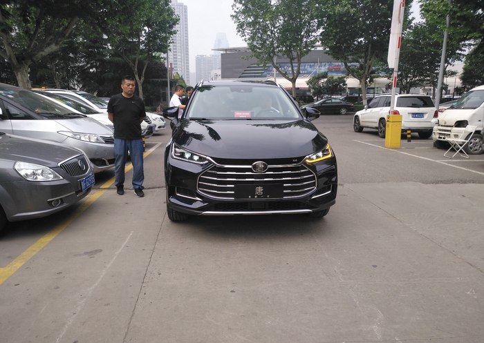 比亚迪获得发明专利授权：“拖车装置和汽车”