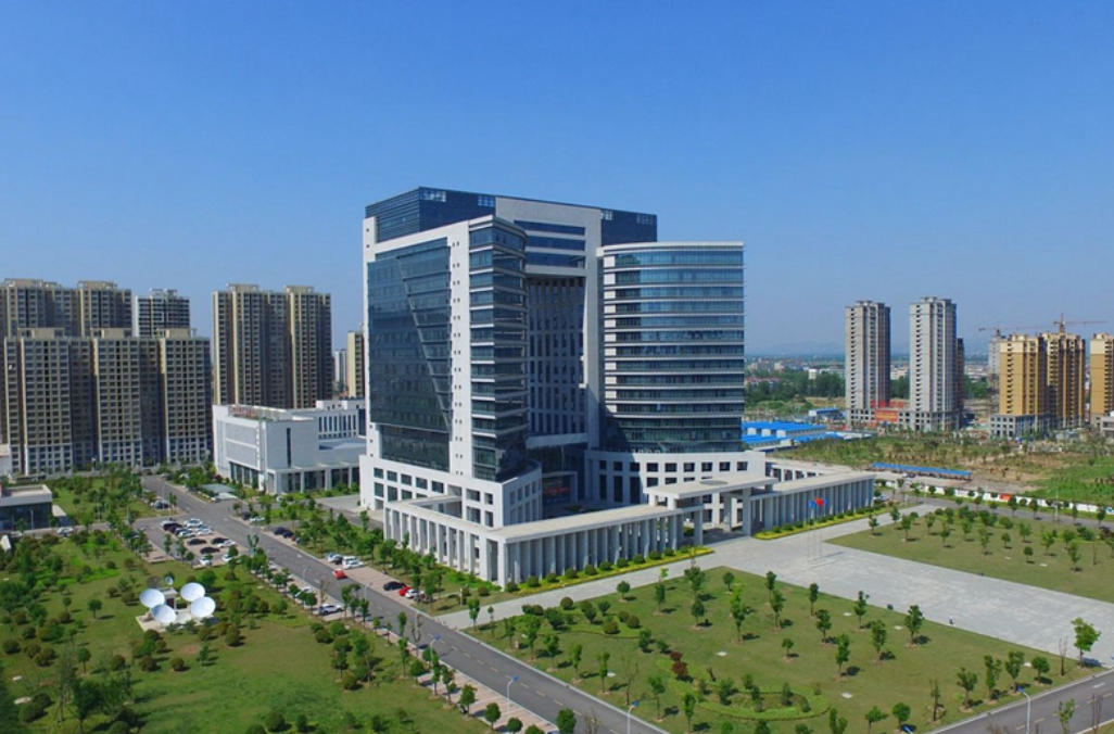 歌尔股份：截至10月31日股东总户数340706户