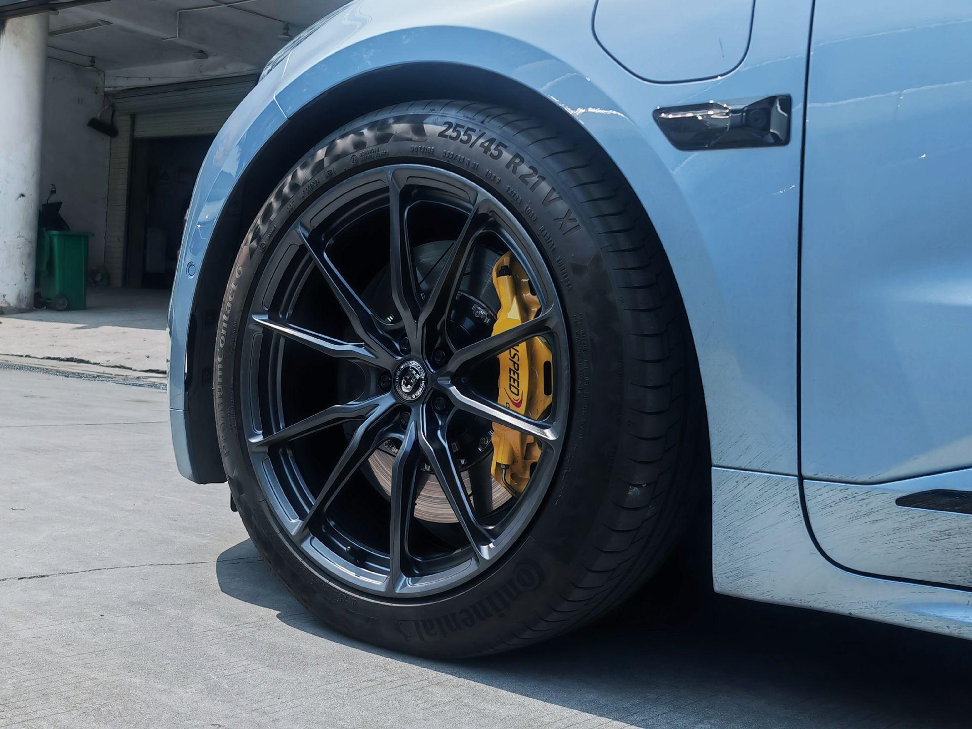 宏鑫科技：公司主营业务为汽车锻造铝合金车轮