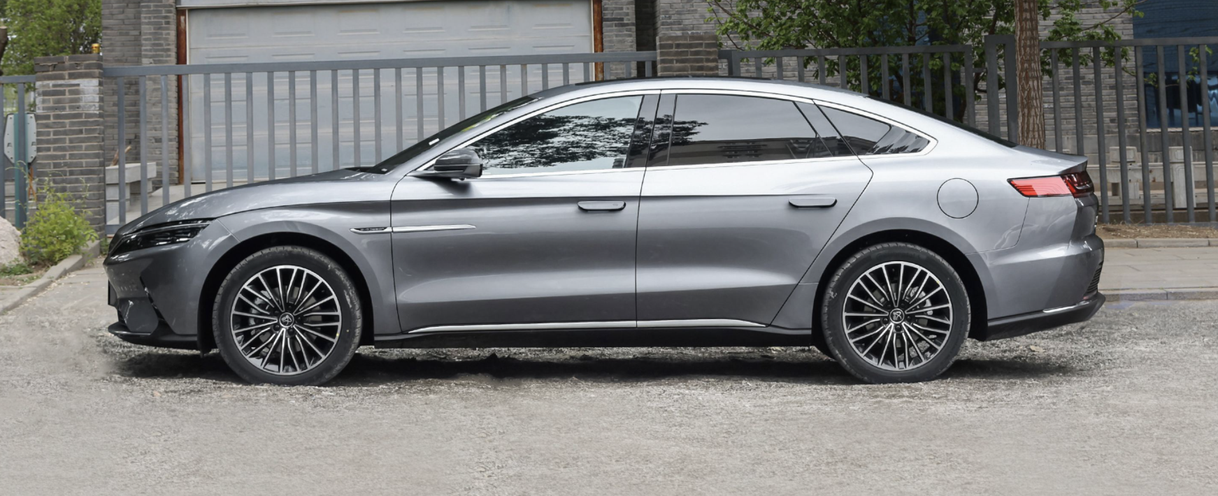 比亚迪获得外观设计专利授权：“音响”