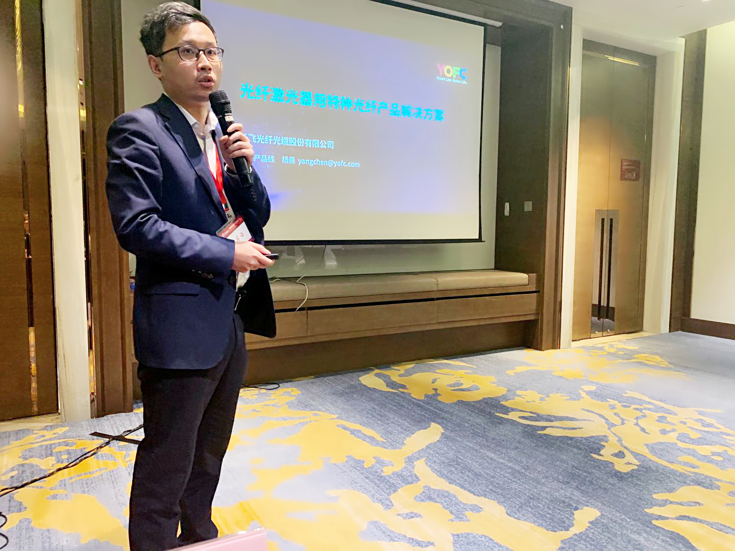 长进光子冲击IPO，专注于特种光纤领域，主要产品均价呈下降趋势