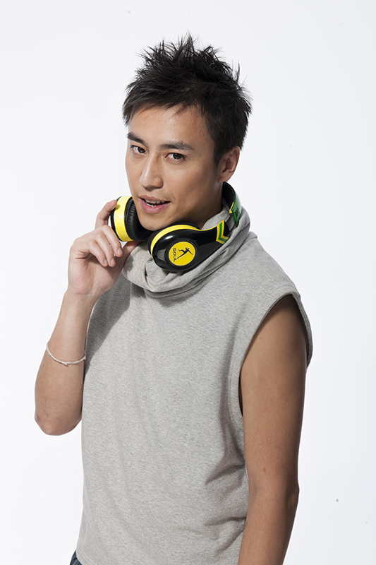 通用电梯：11月14日高管张建林减持股份合计9万股