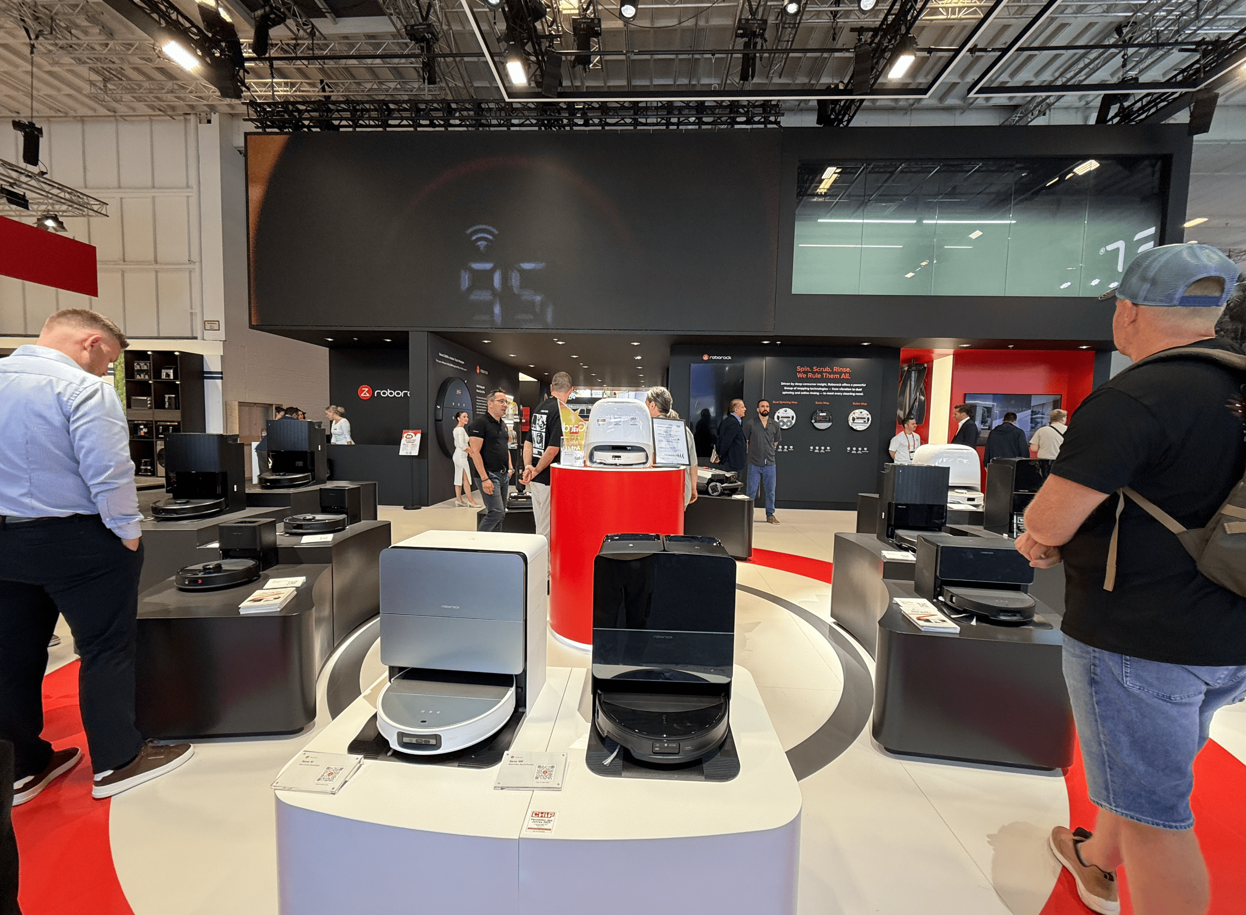 石头科技获得实用新型专利授权：“机械臂机构、清洁设备与清洁系统”