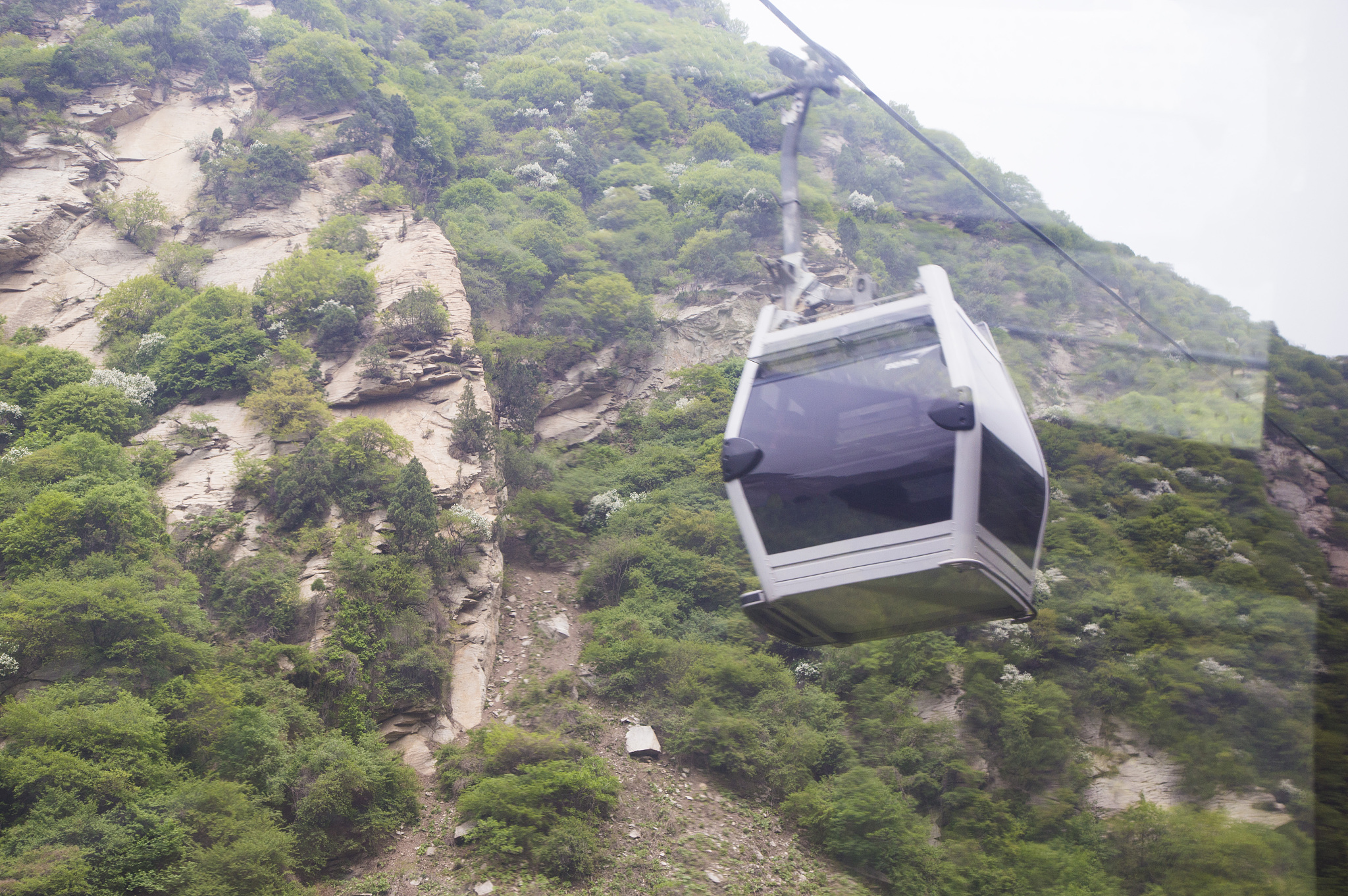 陕西旅游冲击沪主板，手握华清宫、华山资源，2023年扭亏