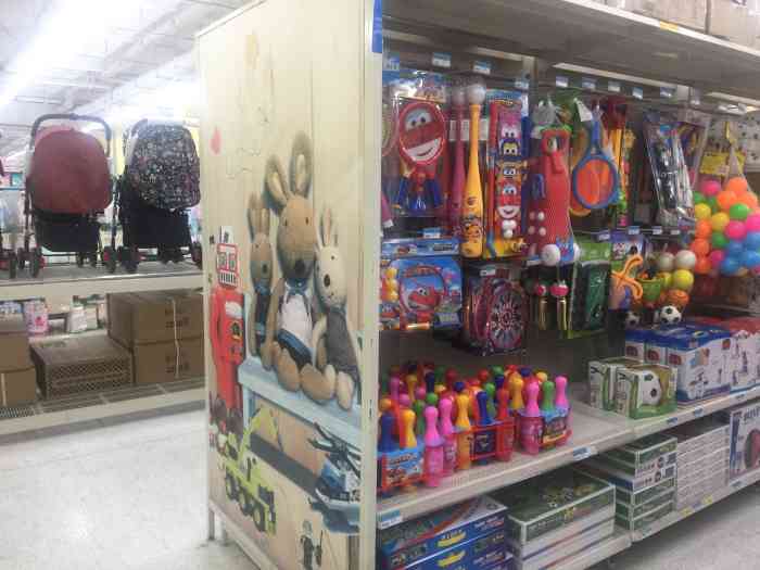 沃尔玛换帅，多次提及“AI”