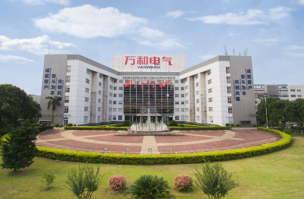 万和电气获得外观设计专利授权:“吸油烟机(Z09)”