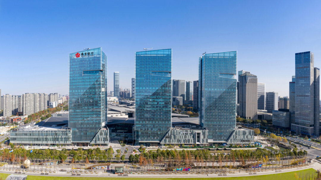 固收+优选：招商安本增利债券穿越周期的稳健配置标杆