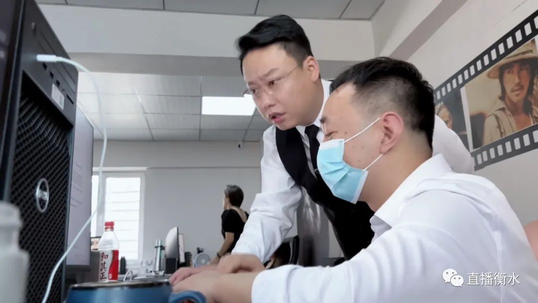 讨好“奋斗者”，成了商用车企业的流量密码