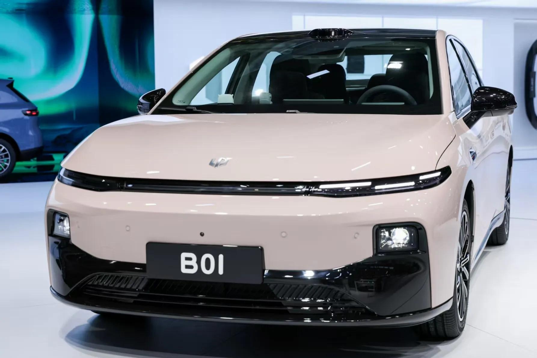 零跑推出纯电两厢车 Lafa5发力中欧双市场