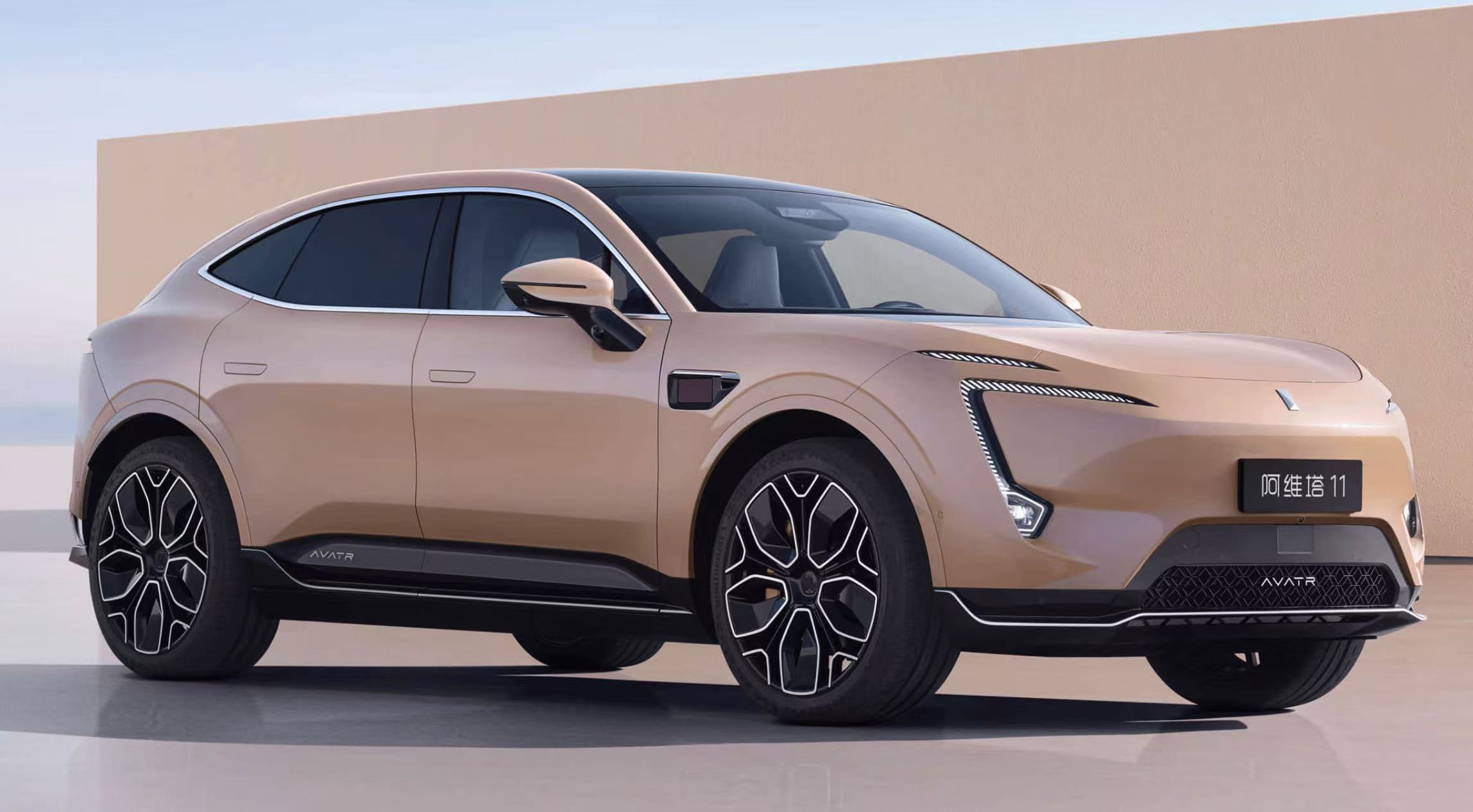阿维塔递表港交所，2027年推出与引望合作的4款大型车
