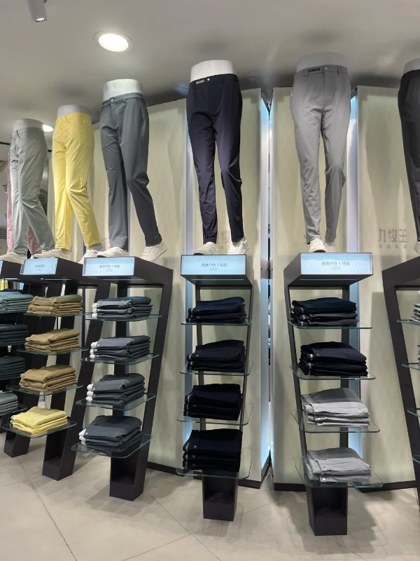 男裤生意不好做？九牧王Q3主业亏损，全年33亿营收目标存严峻挑战