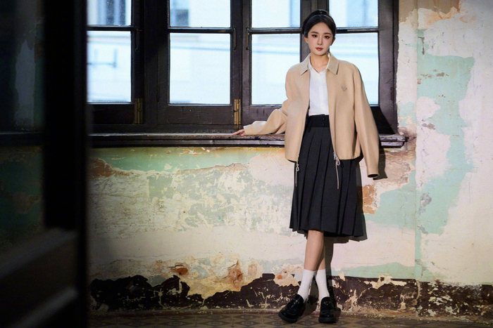 杨幂出任 Prada 代言人