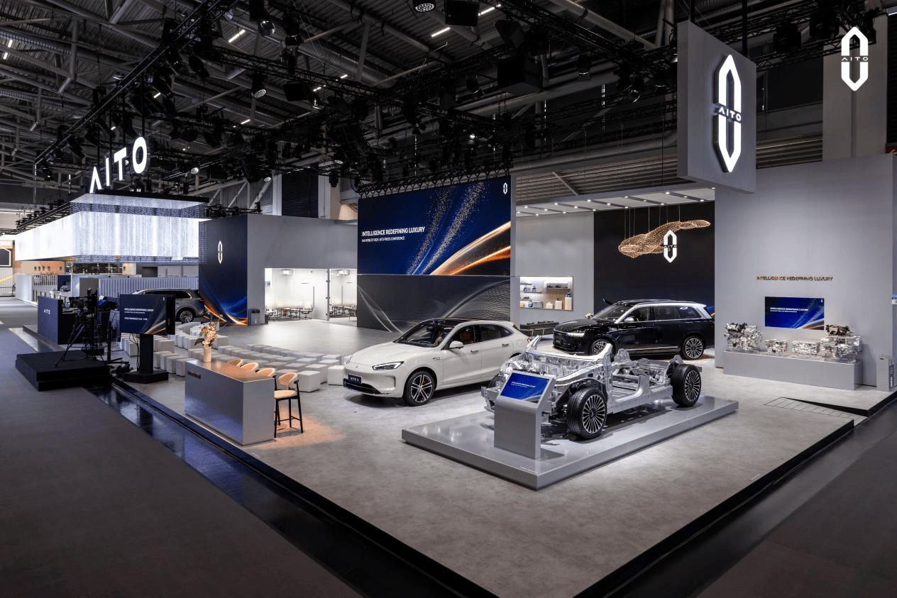 赛力斯港股IPO认购火爆，预计获破百倍超额认购