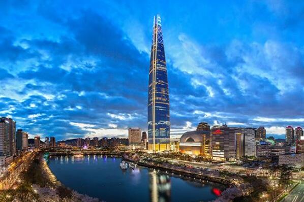 “全球第十大大模型”赴港IPO，MiniMax给创投圈带来什么信号？