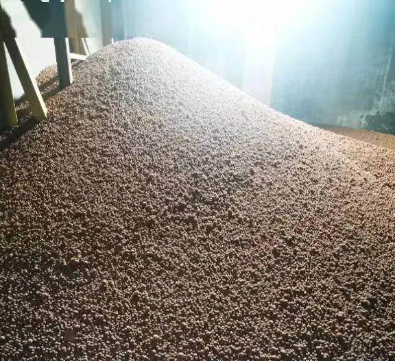 历经半年,硅料收储计划迈出关键一步