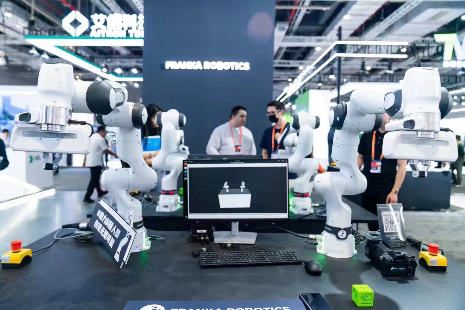 Slack CEO 加盟 OpenAI，担任公司首席营收官