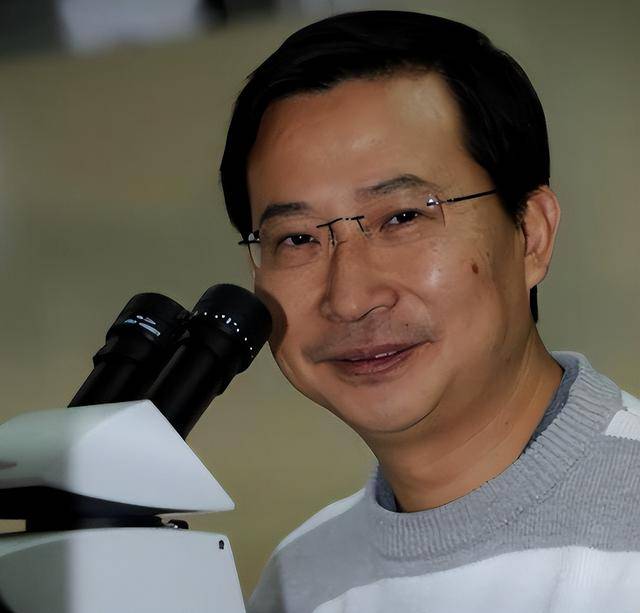 被饶毅打假的“神药” 复星高管回应为何巨额收购