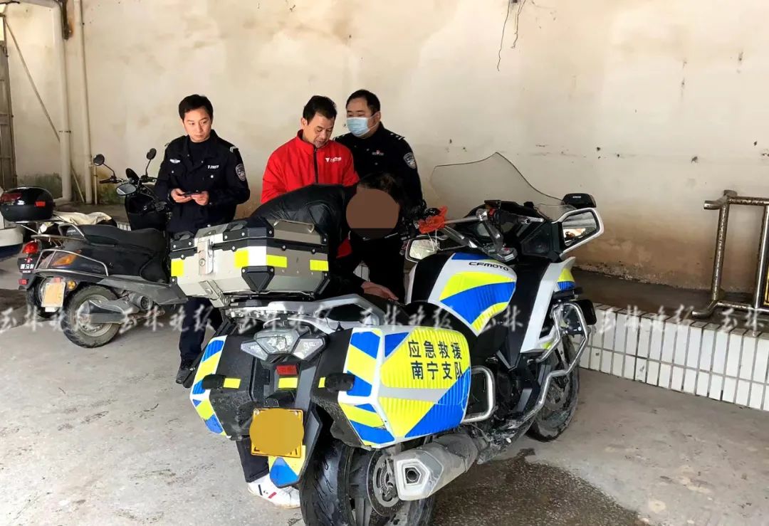 救援队长王骁宙:在上千次救援中如何与死神讨价还价|我们的四分之一世纪