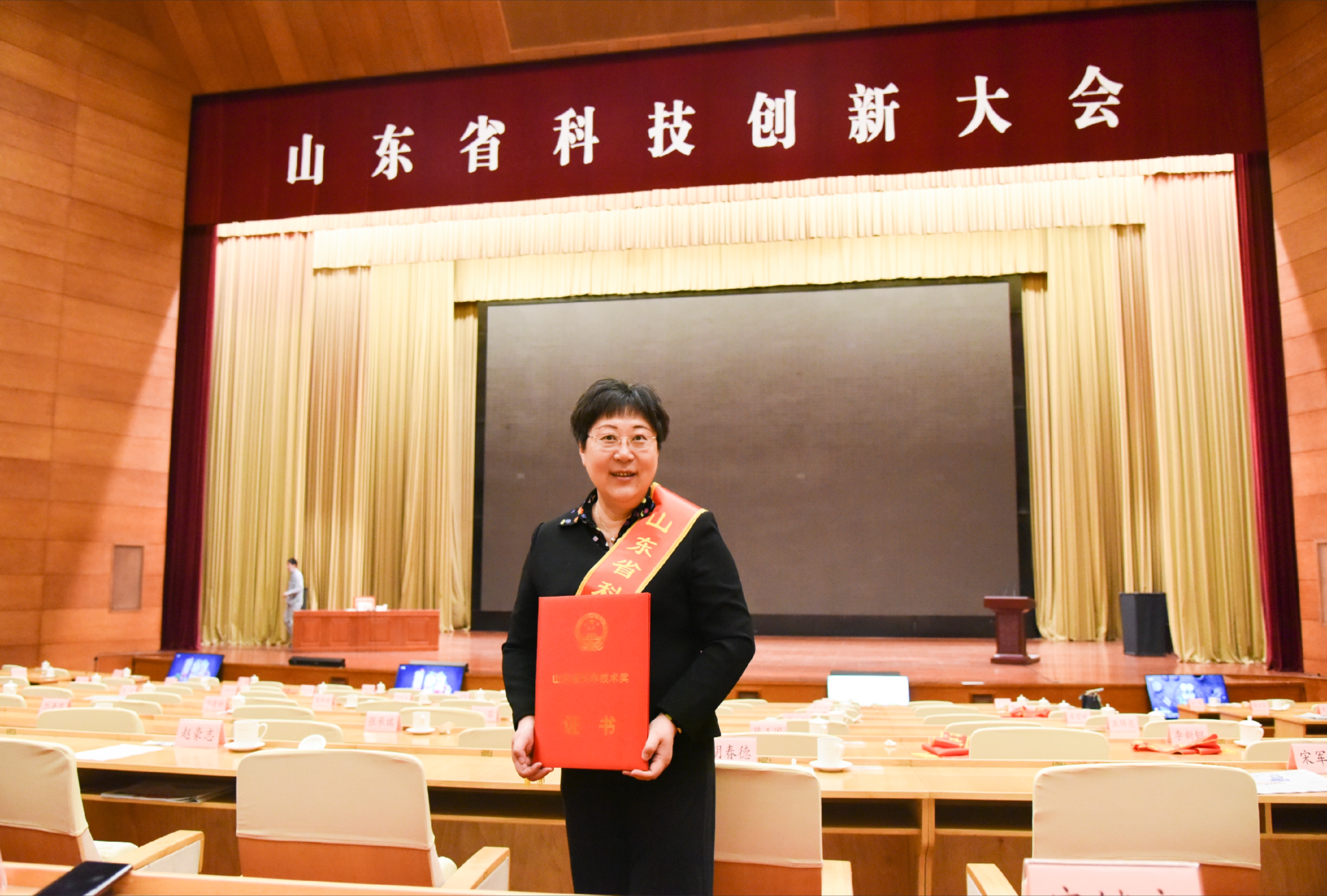 武汉市政协委员刘萌：建议迭代应用校友经济突破性聚焦“科技双招”