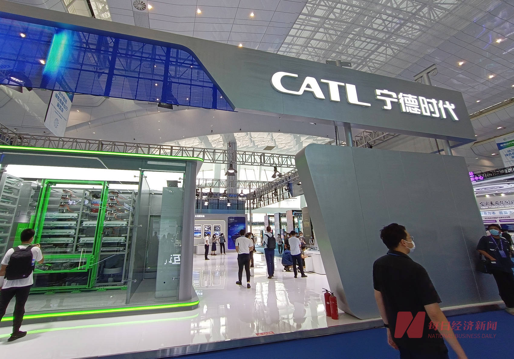 宁德时代获得实用新型专利授权：“车辆”