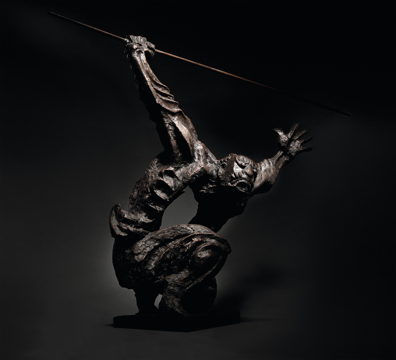 天地间?曾成钢雕塑作品展