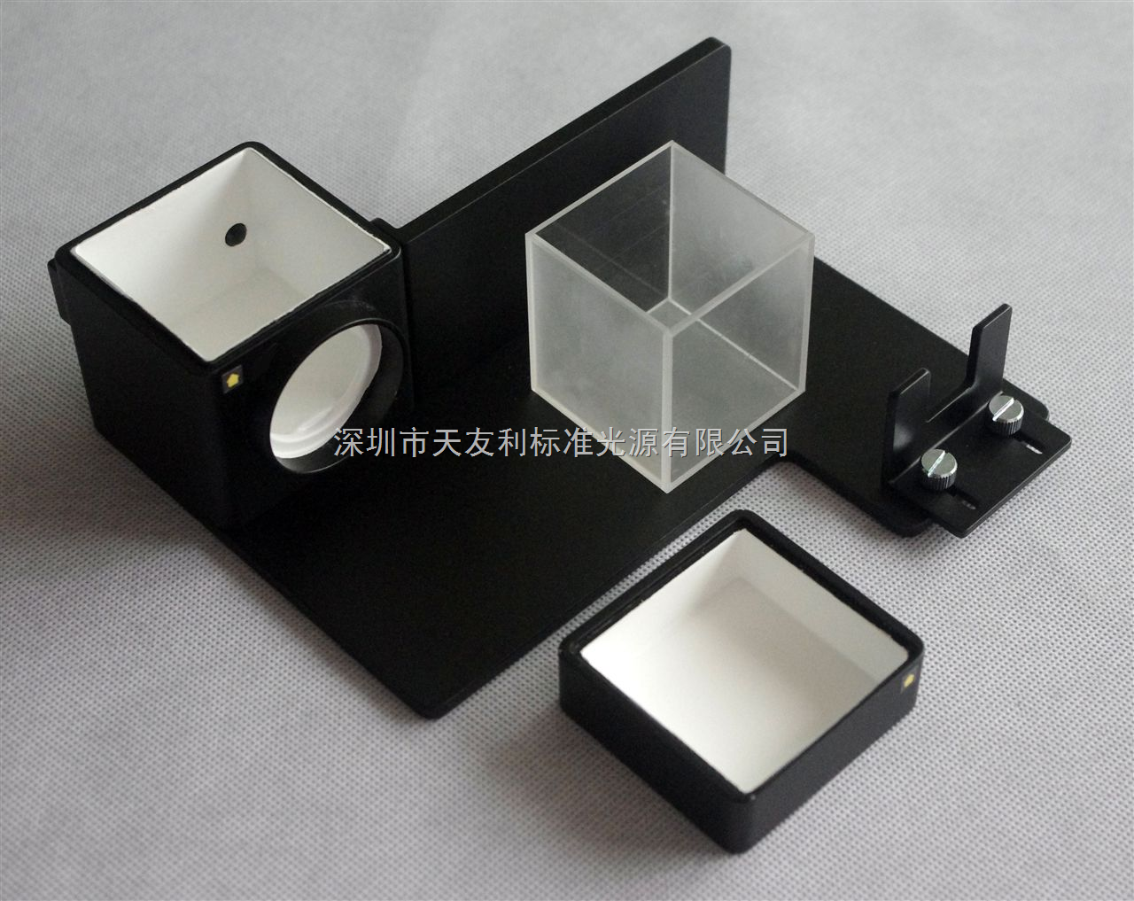 炬光科技获得发明专利授权：“光学组件及激光发射器”