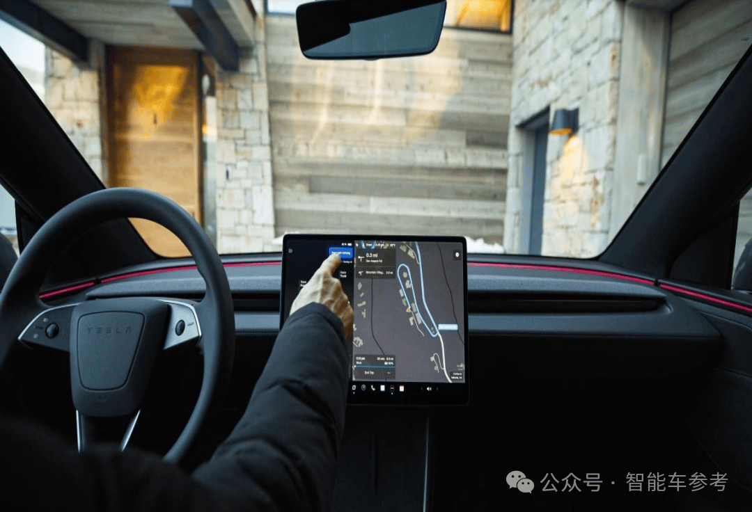 百万辆特斯拉训练部署人类模拟器，前工程师泄露了马斯克的惊天计划？