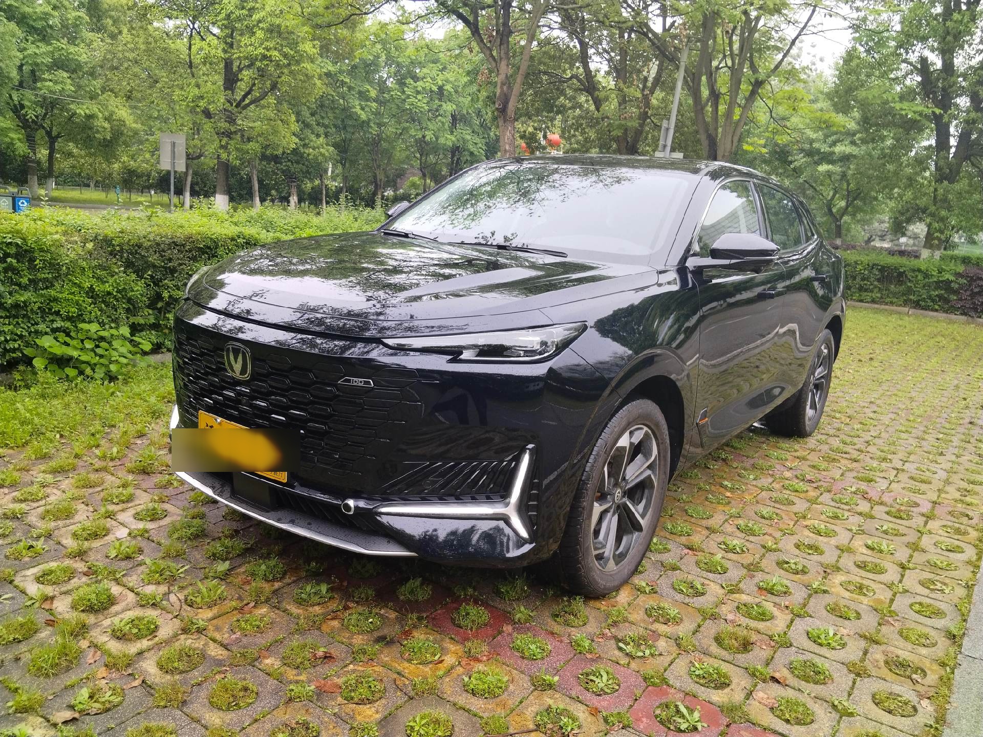 长安汽车获得外观设计专利授权：“轮毂（18寸）”