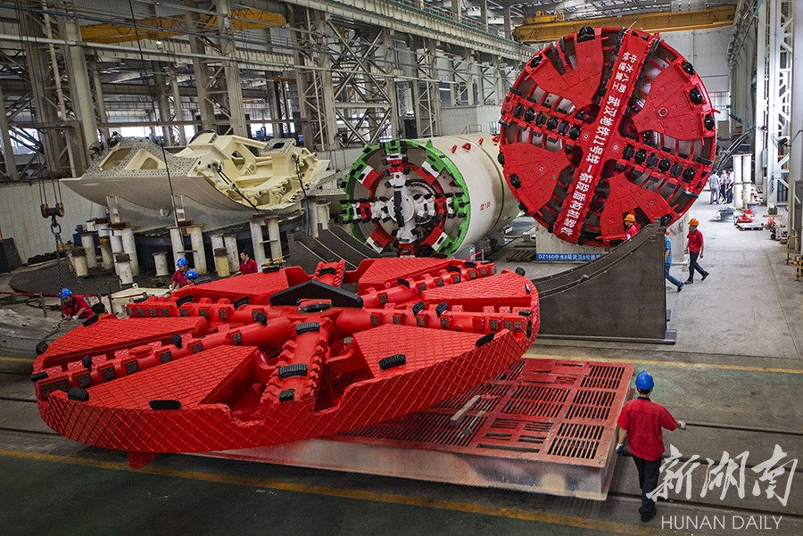 铁建重工获得发明专利授权：“工件加工设备及加工方法”