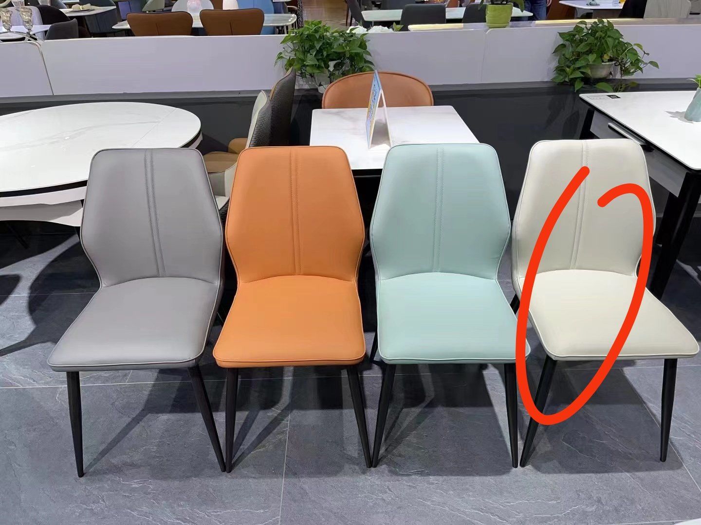 喜临门获得外观设计专利授权：“沙发（DUSD-24334A)”