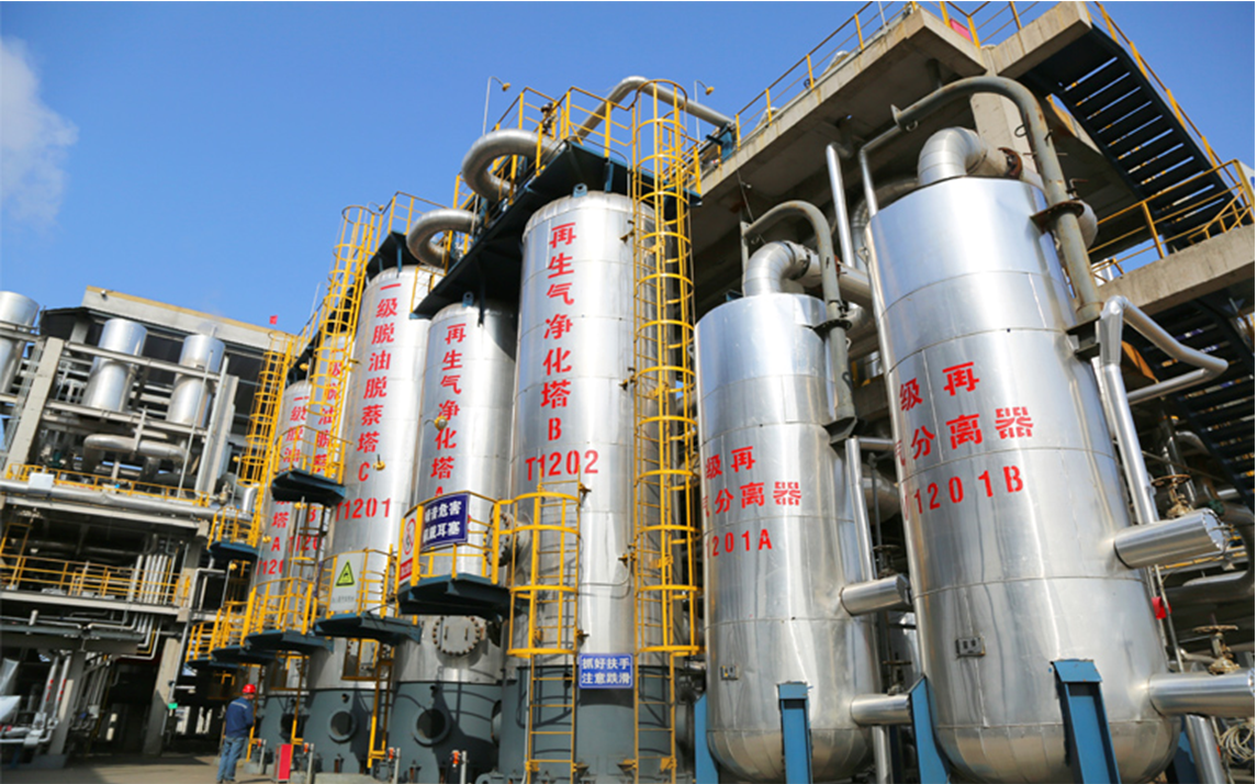 中国石油获得发明专利授权：“一种天然气分析用气体标准物质的配制方法和应用”