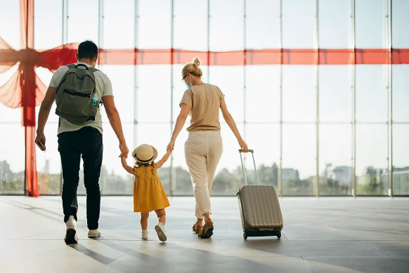 家庭出游如何选择合适的旅游意外险组合？